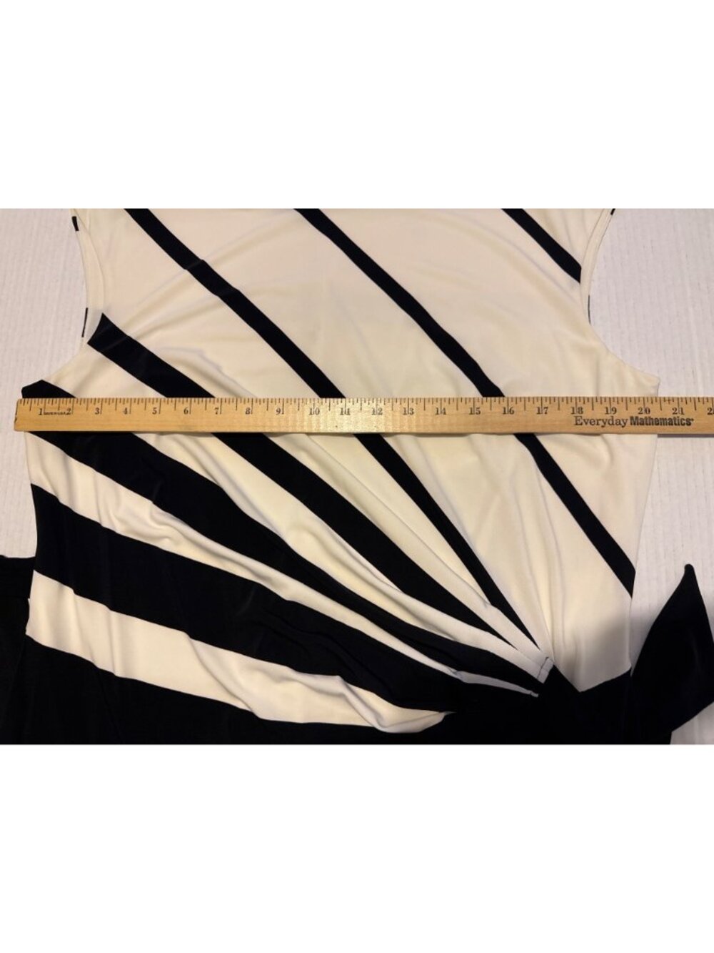 Lauren Ralph Lauren Black & White Stripe Nieves Cap Sleeve Side Tie Dress Sz 16 - Picture 11 of 16